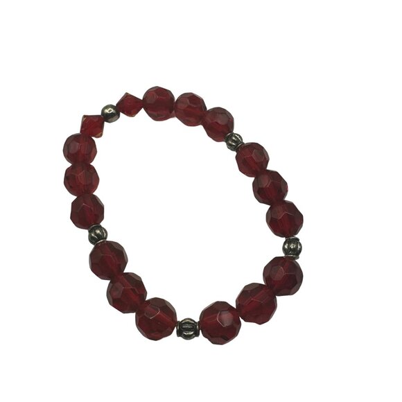 Red Crystal Bead Stretch Bracelet With Silver-Tone Accents - Picture 4 of 5